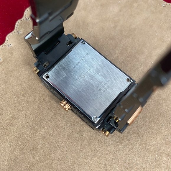 Stunning Watch by Designer Daniel Steiger Black with 18 Karat Rose Gold - Picture 5 of 8